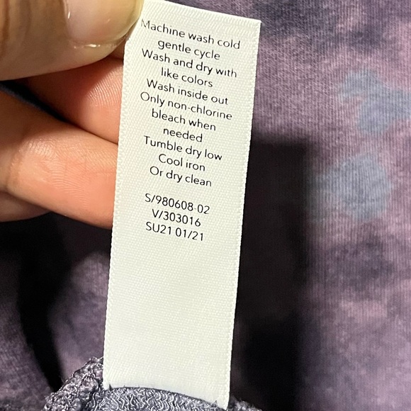 Athleta Purple Tie-Dye Long Sleeve Sweatshirt – Size Small - Picture 4 of 14